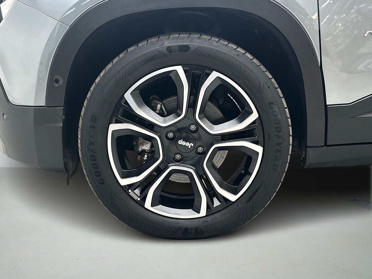 Jeep Avenger Summit billede 8