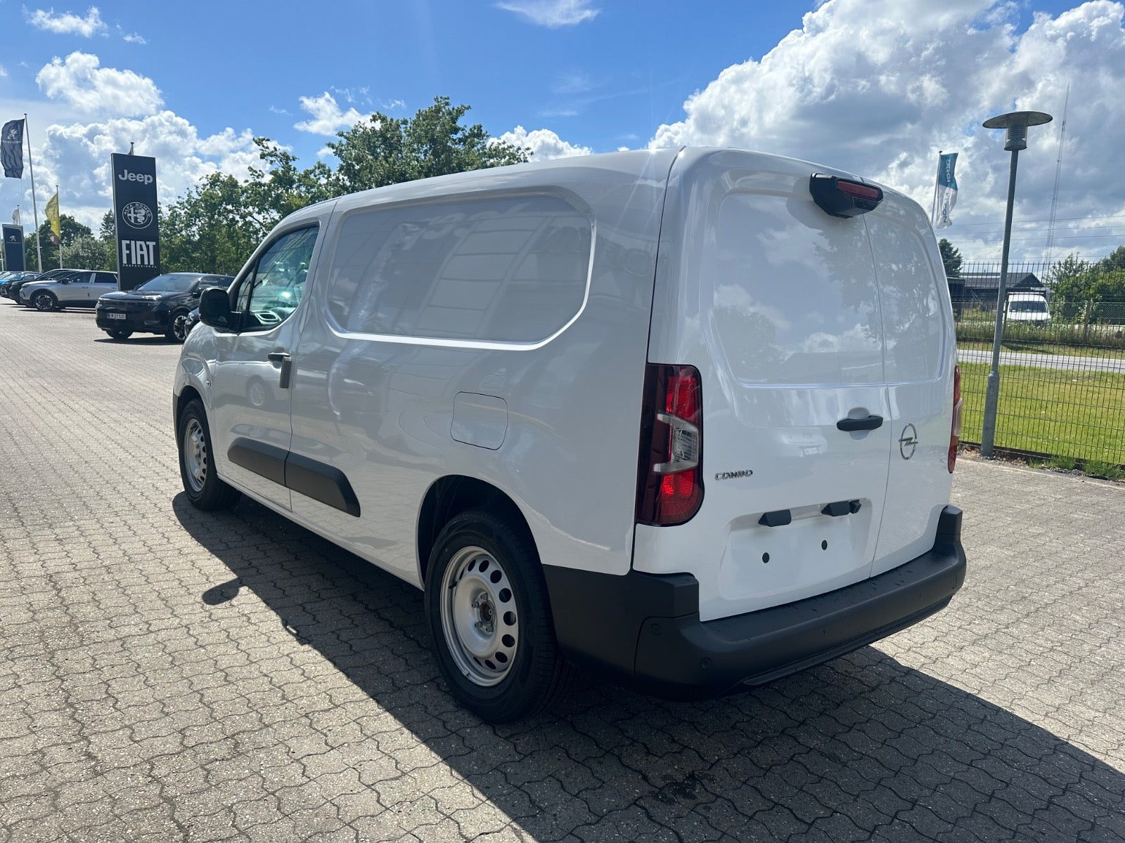 Opel Combo-e Enjoy L2V1