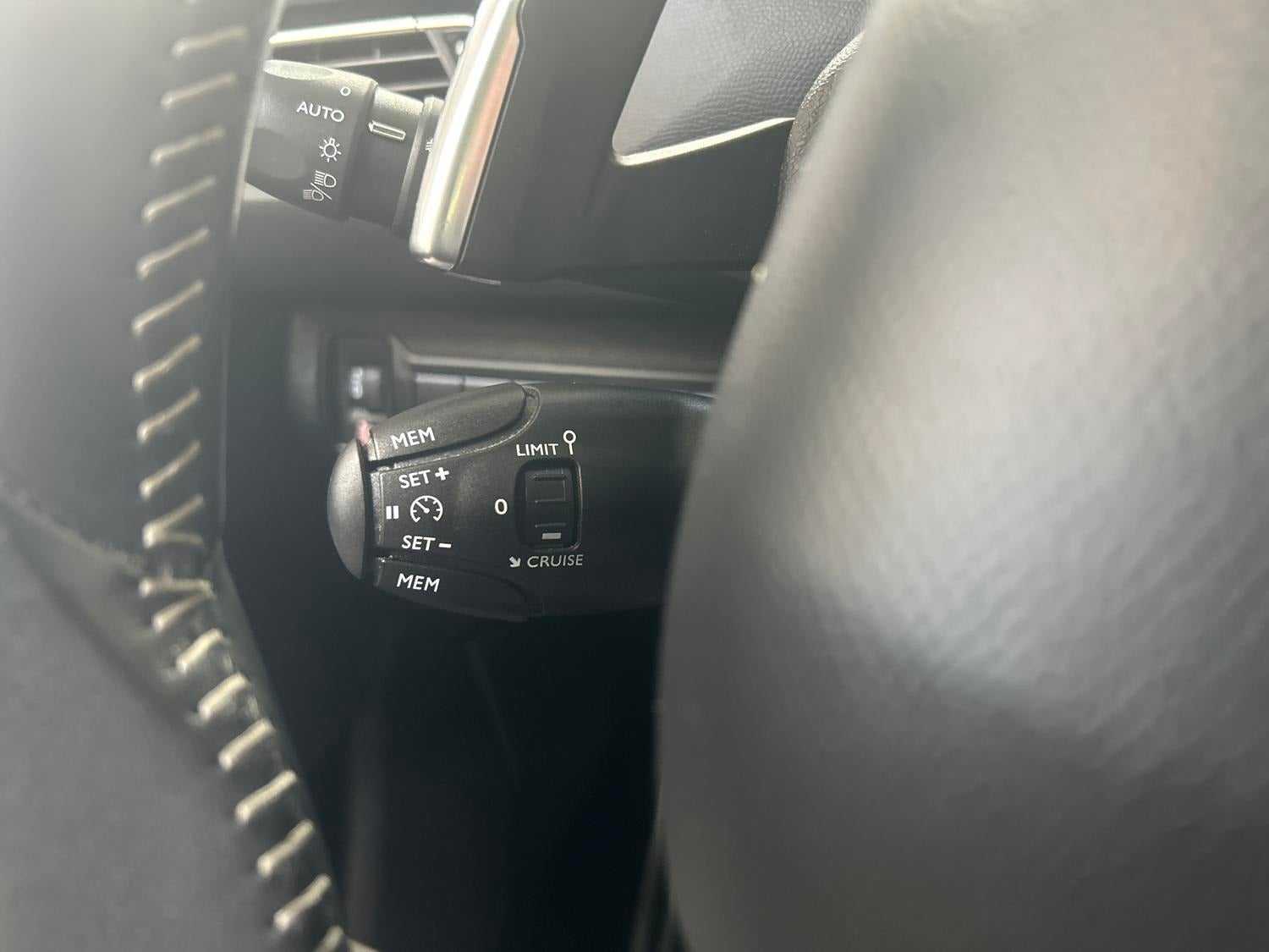 Billede af Peugeot 308 1,2 PureTech 130 Allure SW EAT8