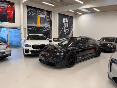 Porsche Taycan 4  Performance+ Cross Turismo 5d