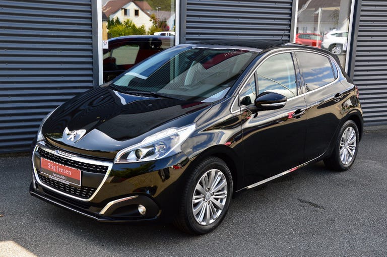 Peugeot 208 BlueHDi 100 Prestige Sky