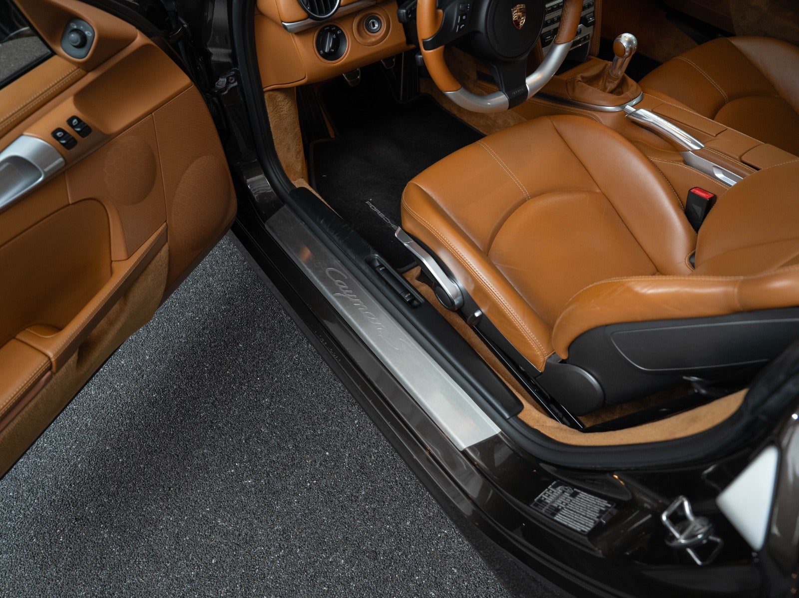 Gallery image 10 of 18