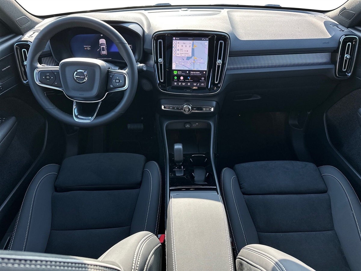 Volvo EX40 Extended Range Black Edition Excess billede 5