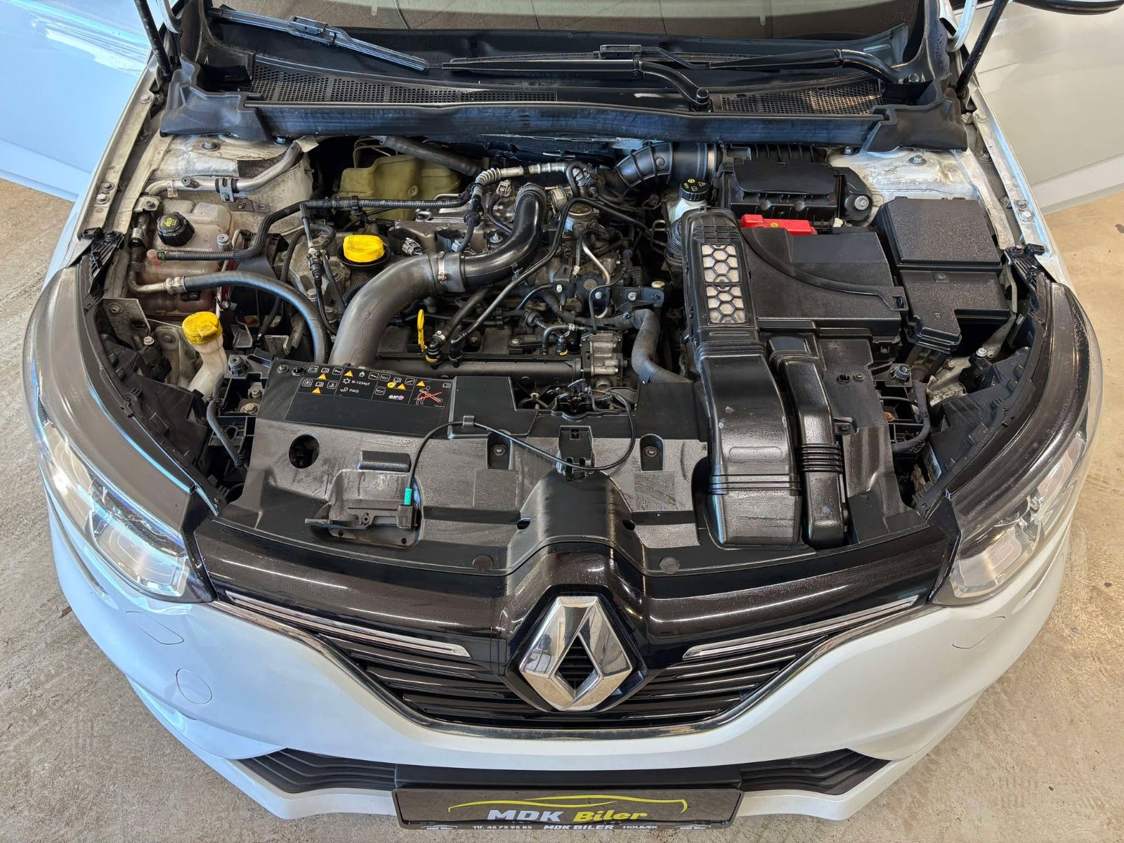 Billede af Renault Megane IV 1,2 TCe 100 Zen Sport Tourer