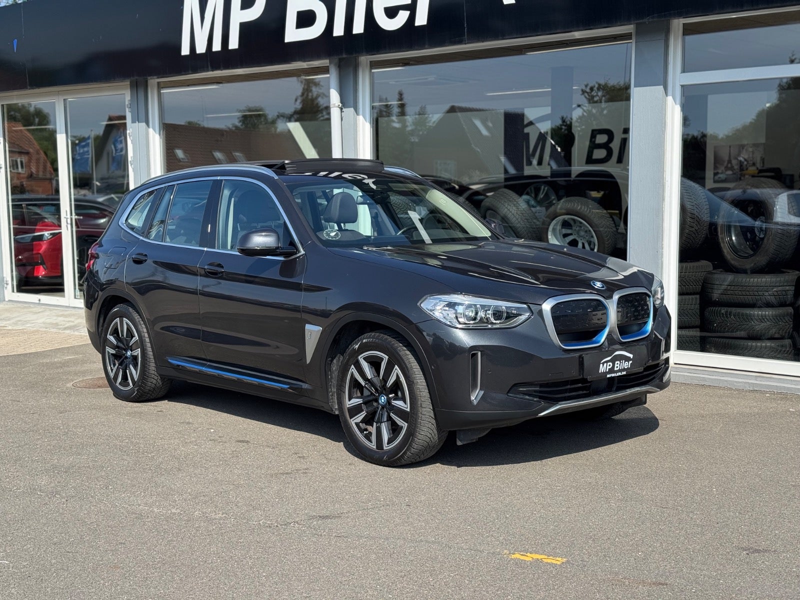Billede af BMW iX3  Charged