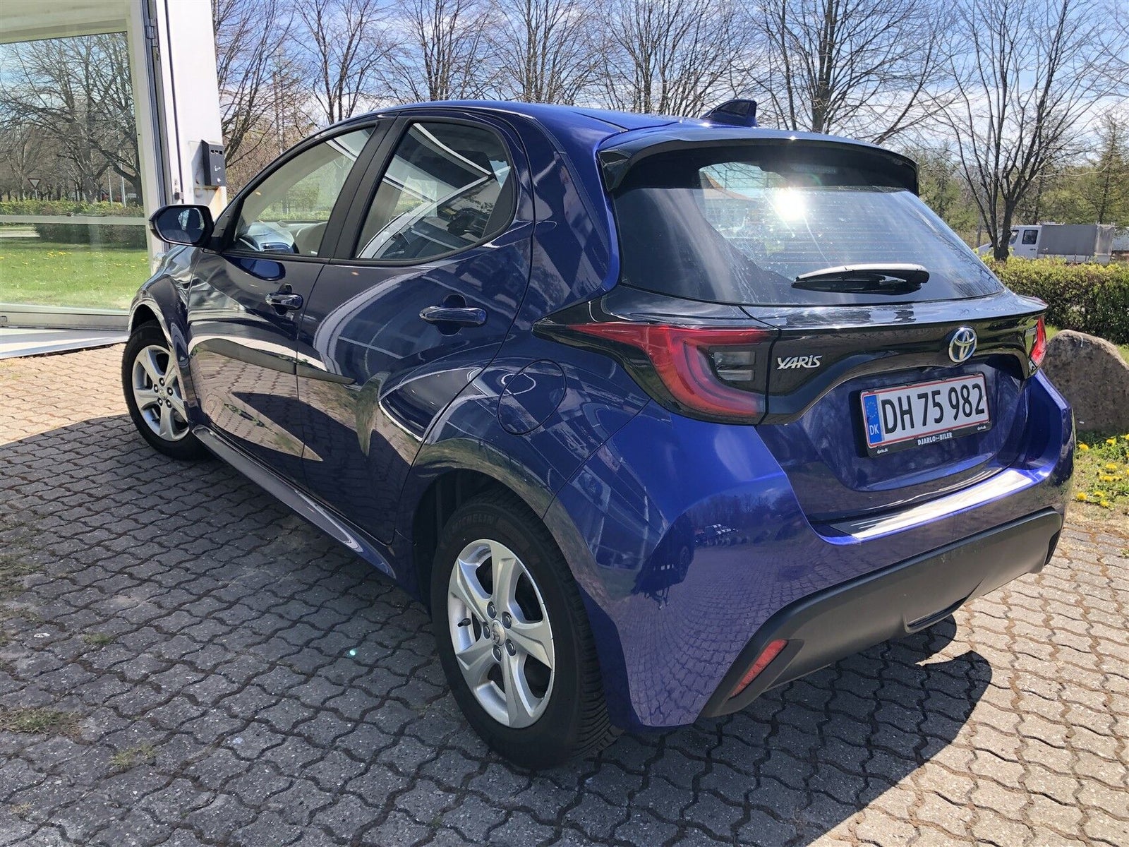 Toyota Yaris Hybrid Active Tech+ e-CVT