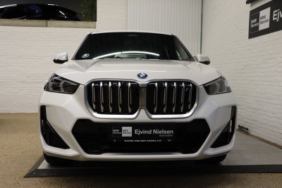 BMW iX1 xDrive30 M-Sport Premium
