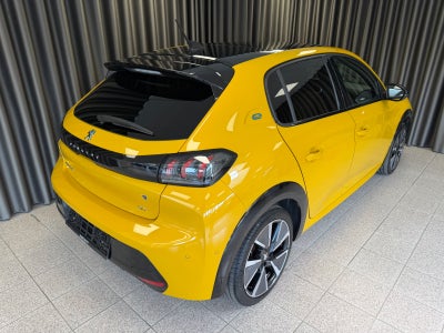 Peugeot e-208 GT