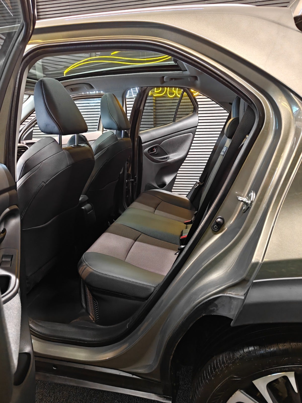 Billede af Toyota Yaris Cross 1,5 Hybrid Style Tech+ e-CVT