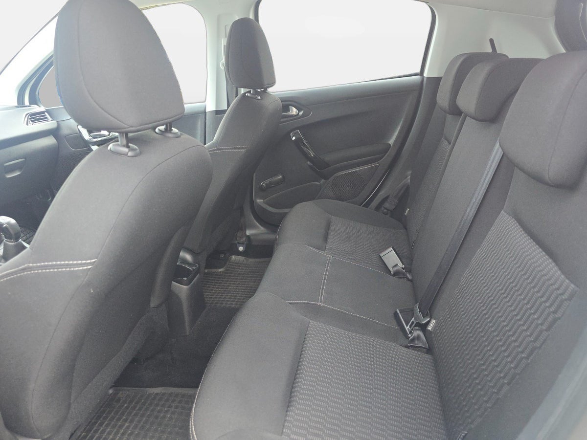 Billede af Peugeot 208 1,6 BlueHDi 100 Active