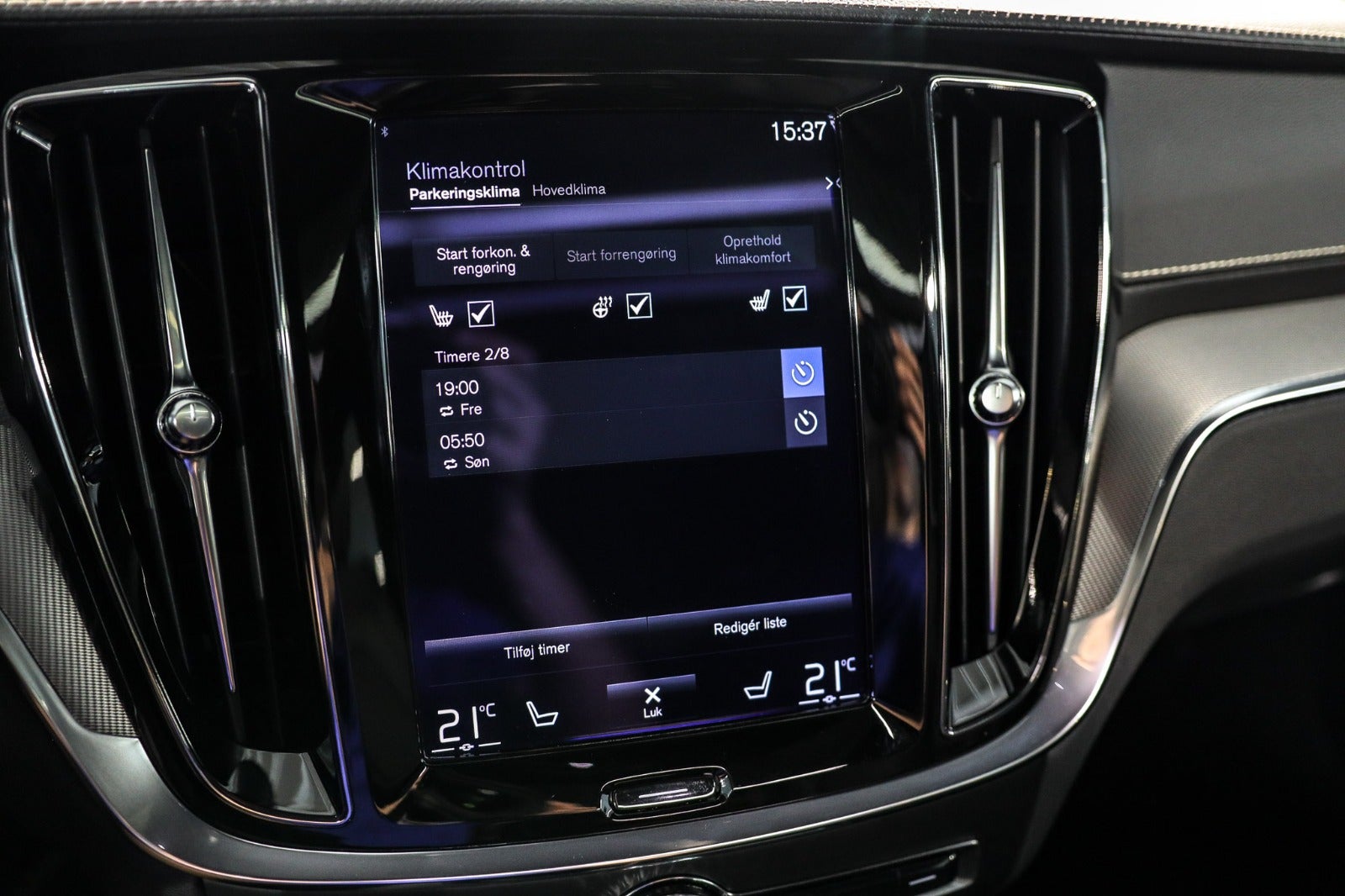 Billede af Volvo V60 2,0 T8 ReCharge R-Design aut. AWD