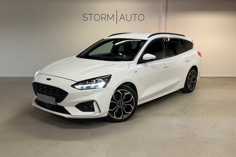 Ford Focus EcoBoost ST-Line Business stc. aut.