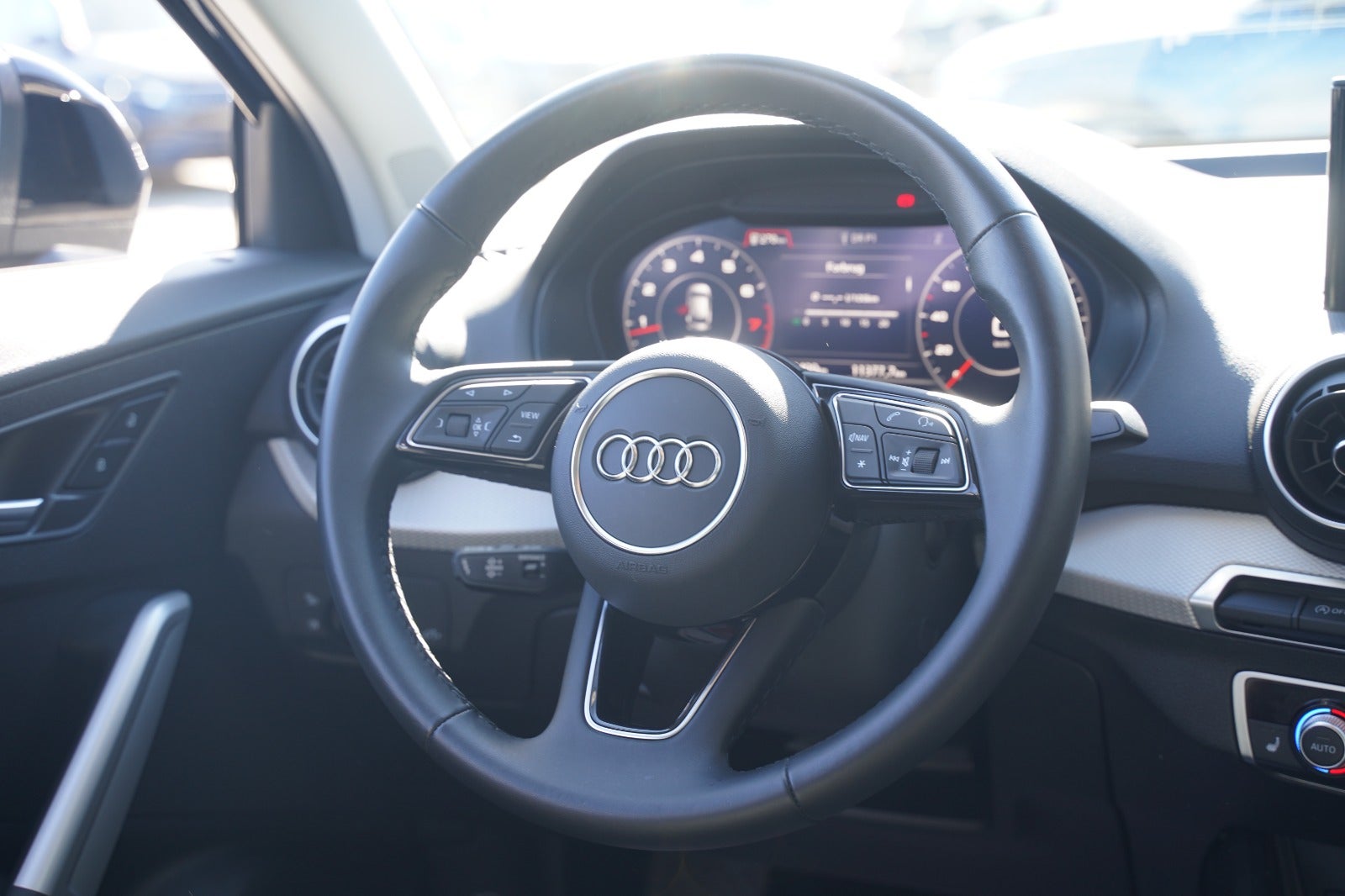 Billede af Audi Q2 35 TFSi Prestige S-tr.