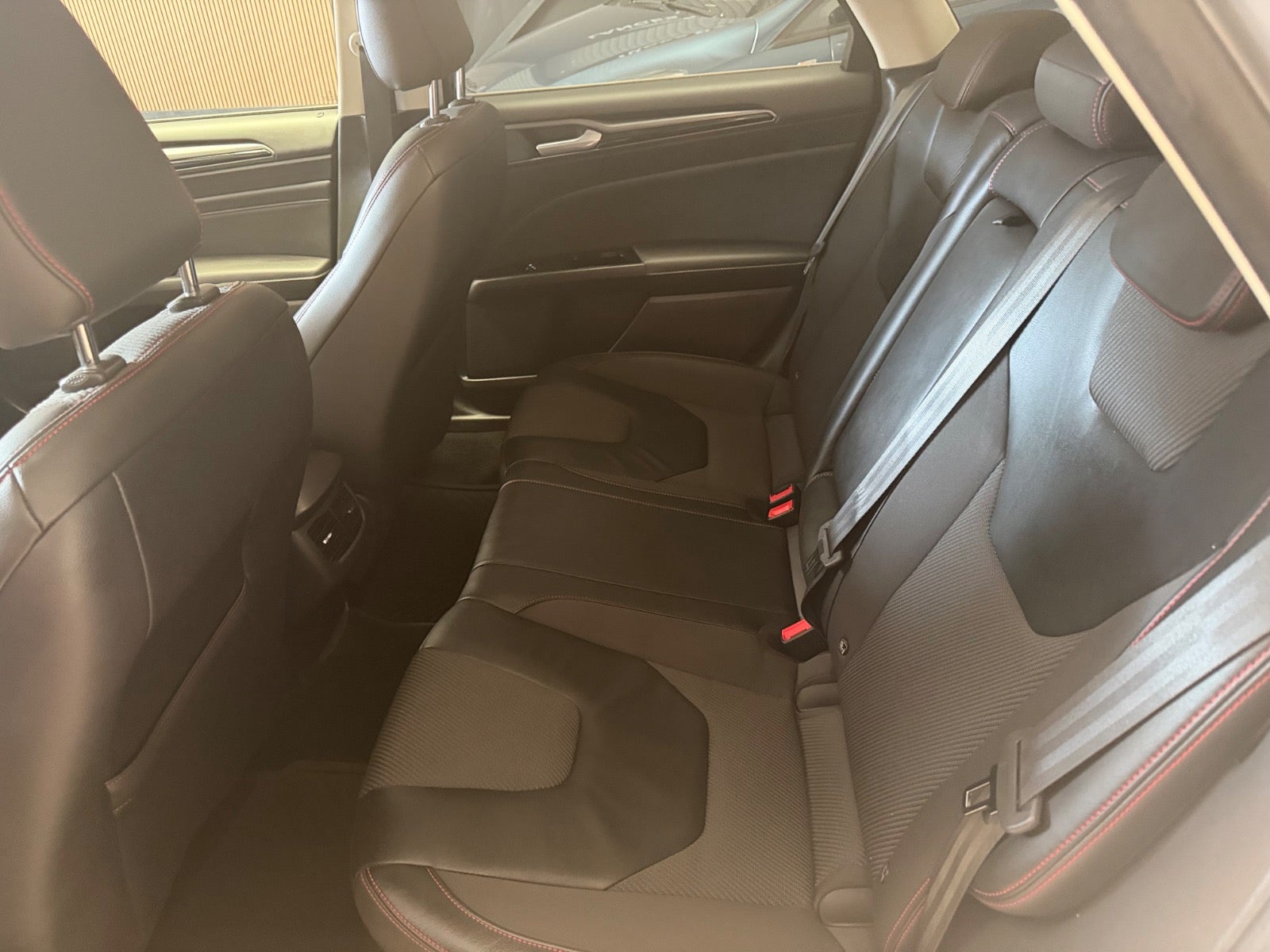 Ford Mondeo TDCi 180 ST-Line stc. aut. - billede 14