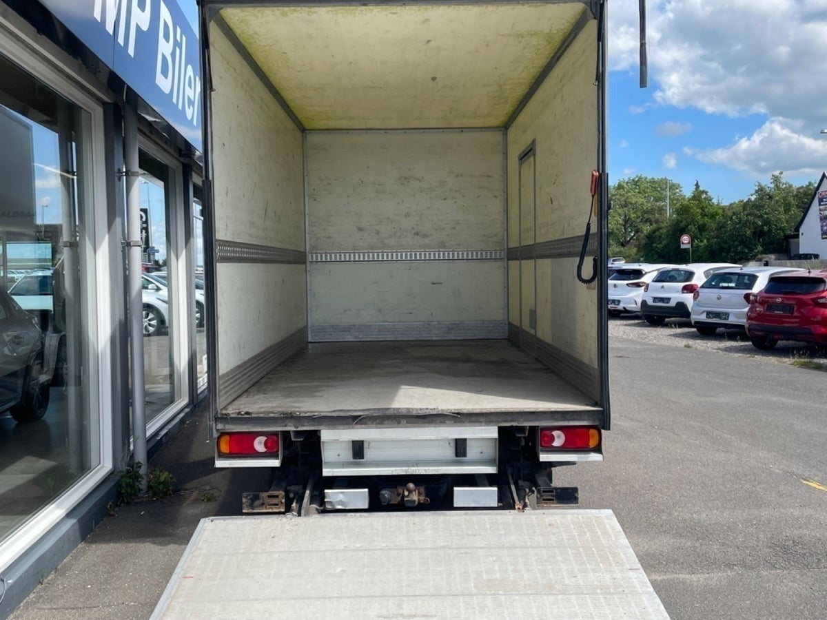 Billede af Peugeot Boxer 335 2,2 HDi 130 Alukasse m/lift