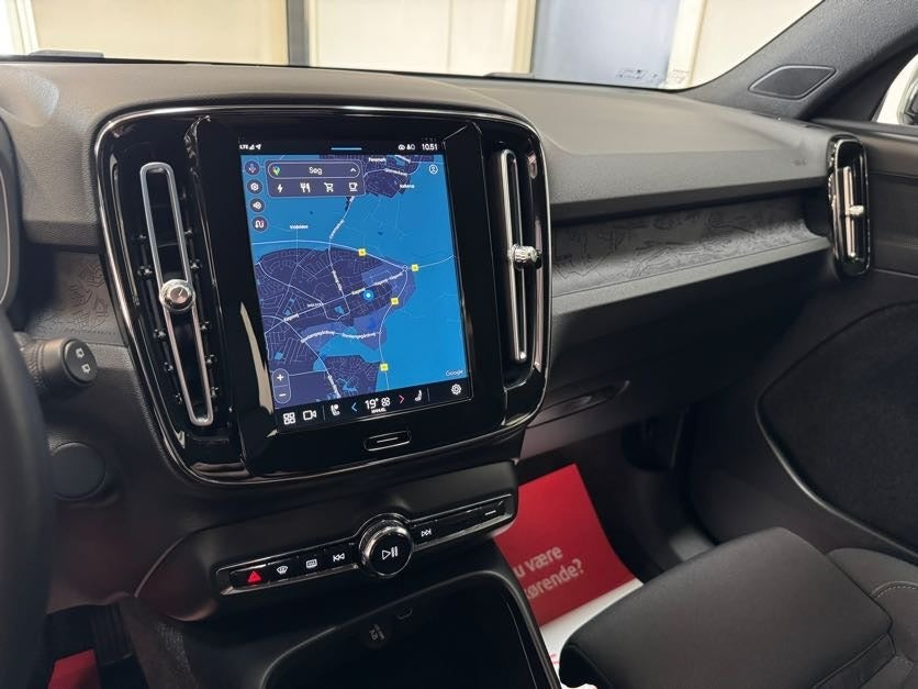 Volvo XC40 P6 ReCharge Core