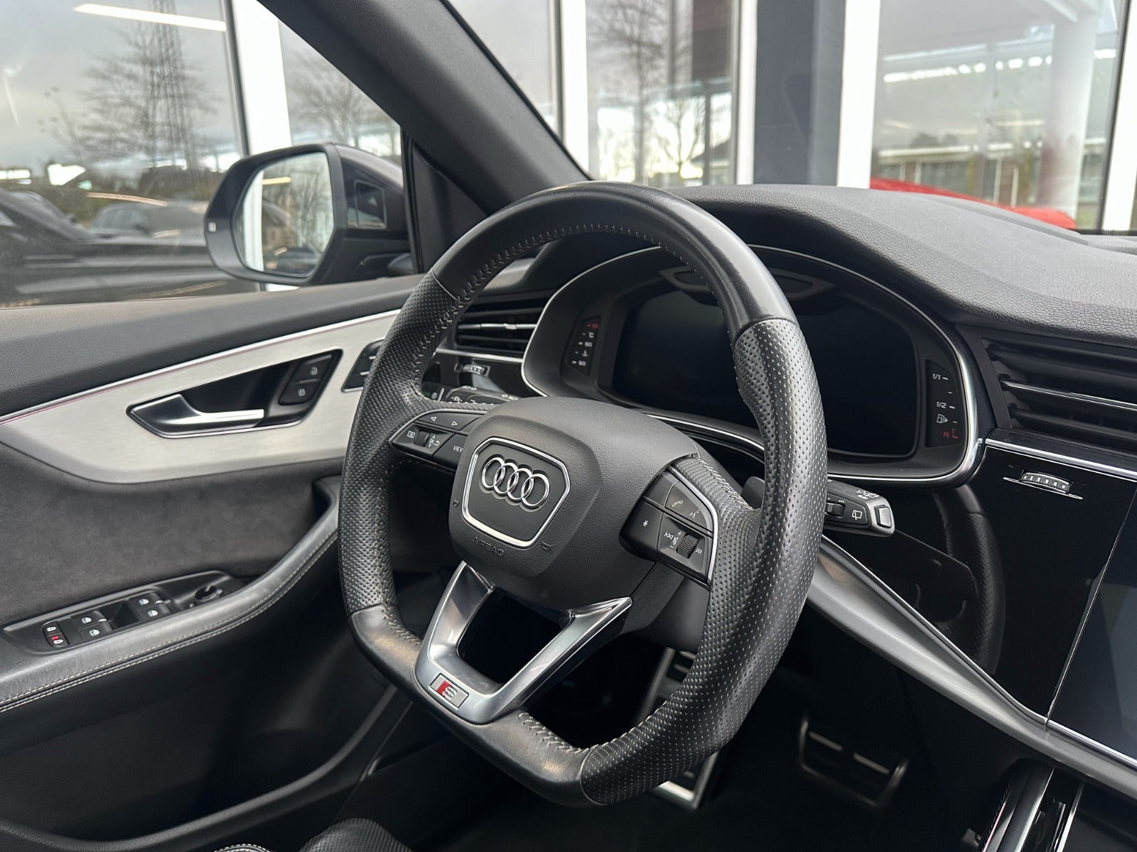 Audi Q8 2019