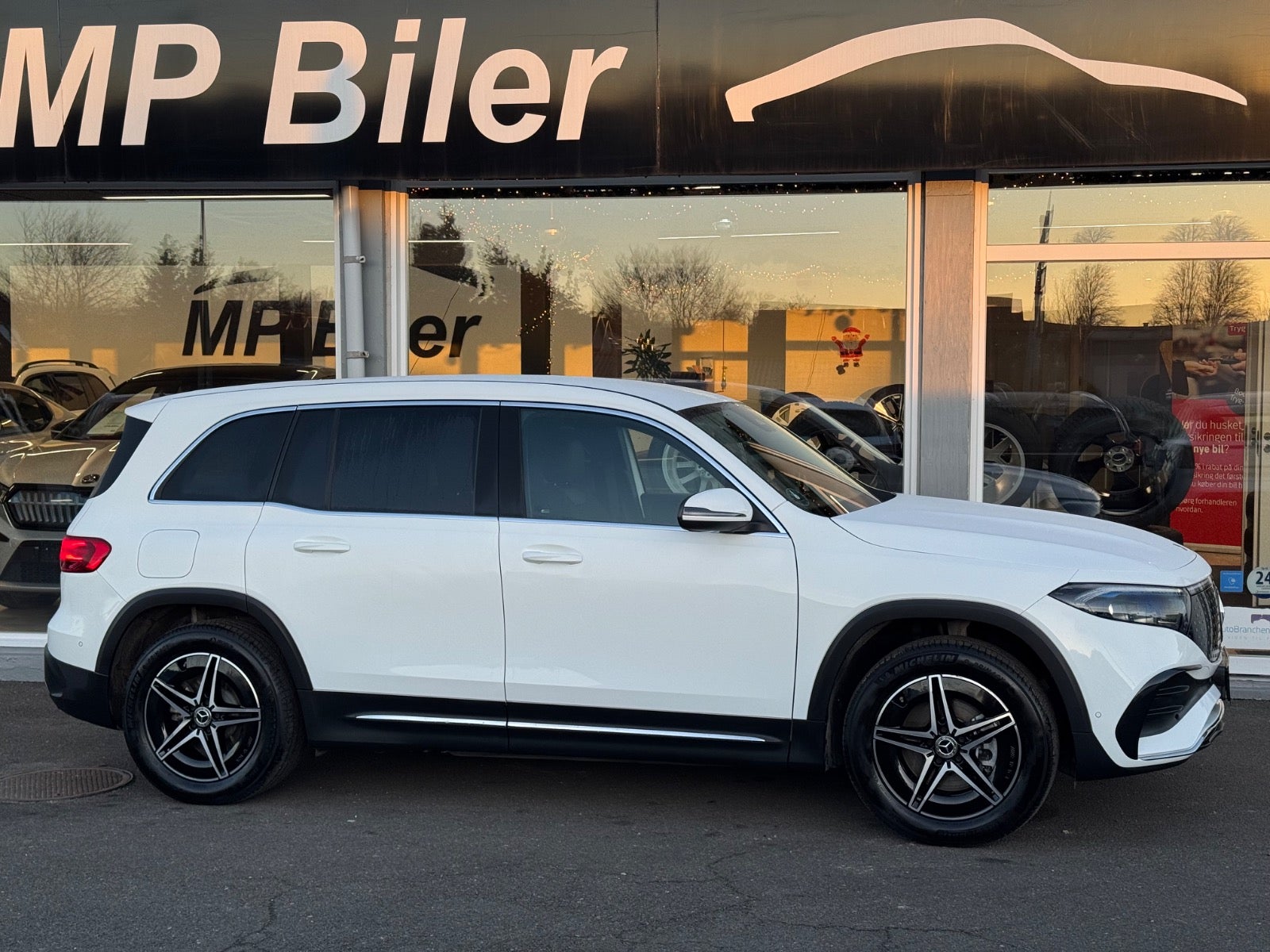 Billede af Mercedes EQB250+ AMG Line