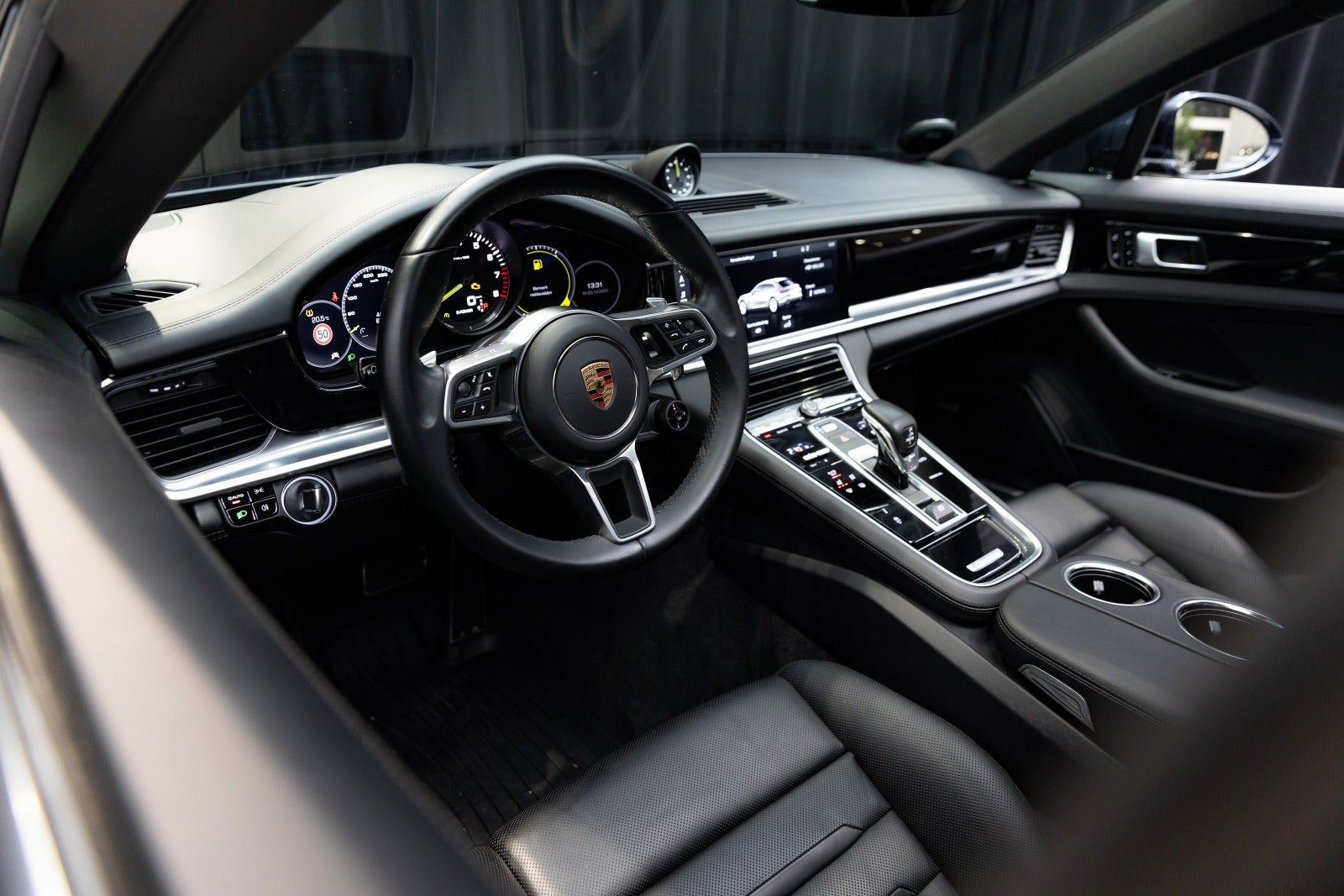 Gallery image 9 of 18