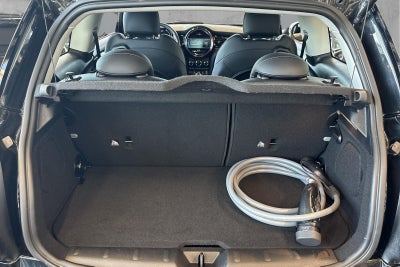 MINI Cooper SE Classic Trim