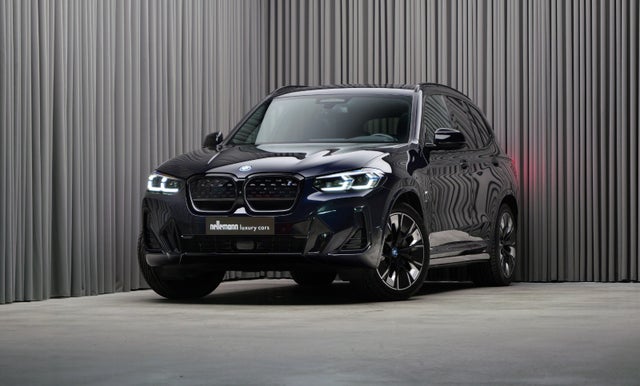 BMW iX3 Impressive