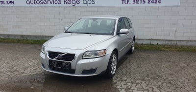 Volvo V50 2,0 D Momentum 5d