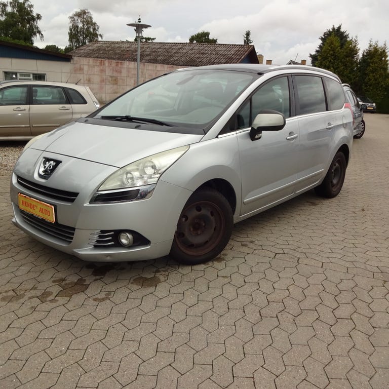 Peugeot 5008 HDi 112 Premium 7prs