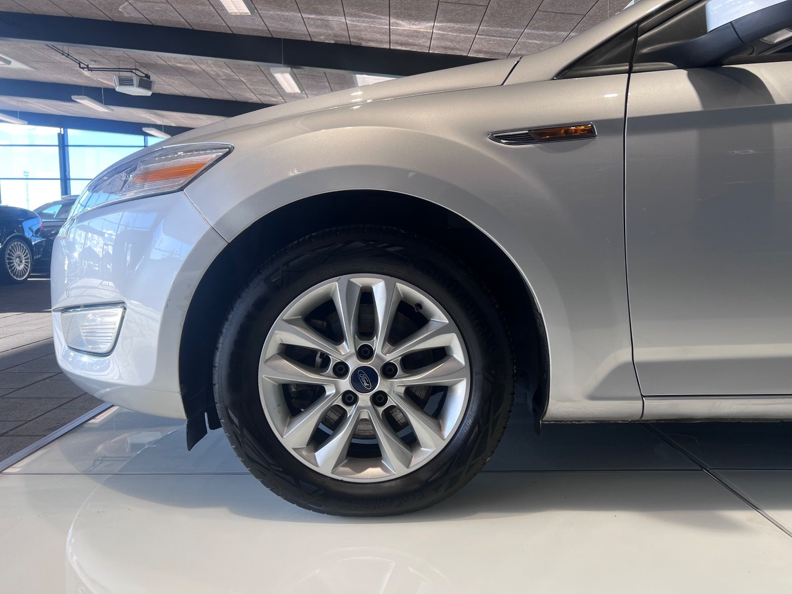 Billede af Ford Mondeo 2,0 TDCi 140 Titanium stc. aut.