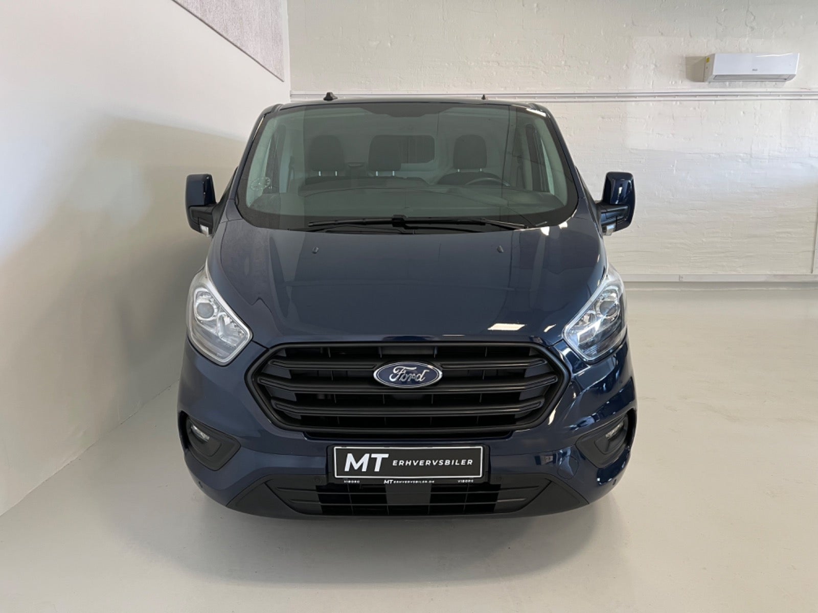 Billede af Ford Transit Custom 300L 2,0 TDCi 130 Trend