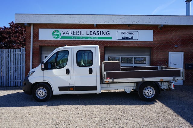 Peugeot Boxer 335 2,2 BlueHDi 165 L3 Plus