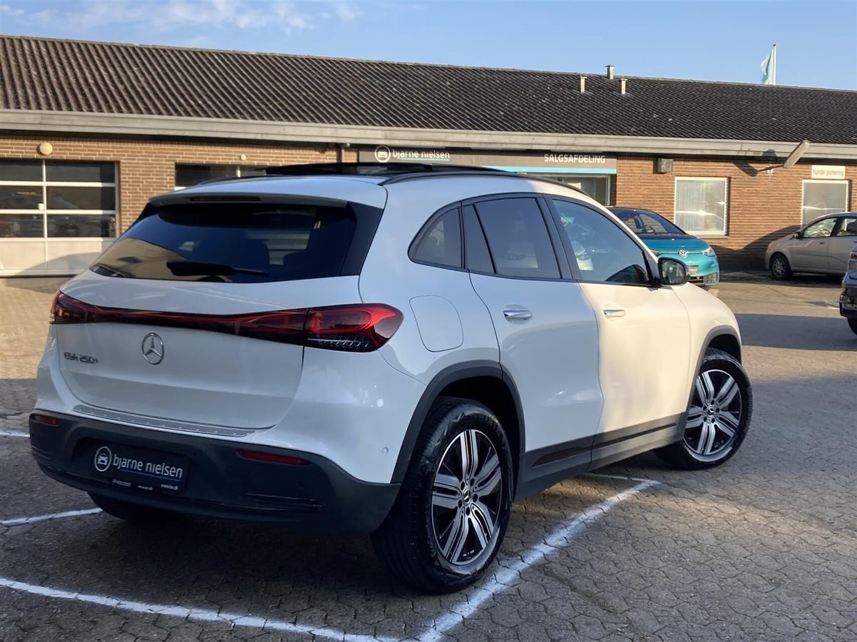 Mercedes EQA250+ Progressive billede 5