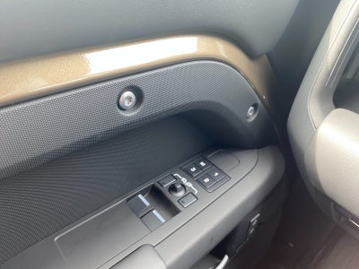 Land Rover Defender 110 D250 Hard Top X-Dynamic SE aut. Van