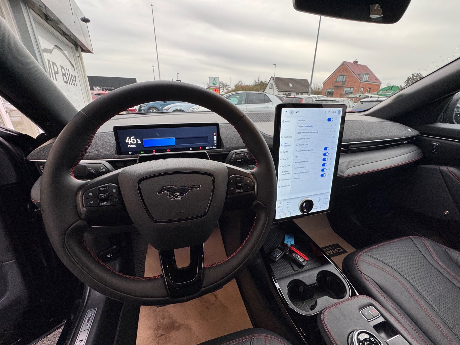 Billede af Ford Mustang Mach-E 98 Premium Extended Range