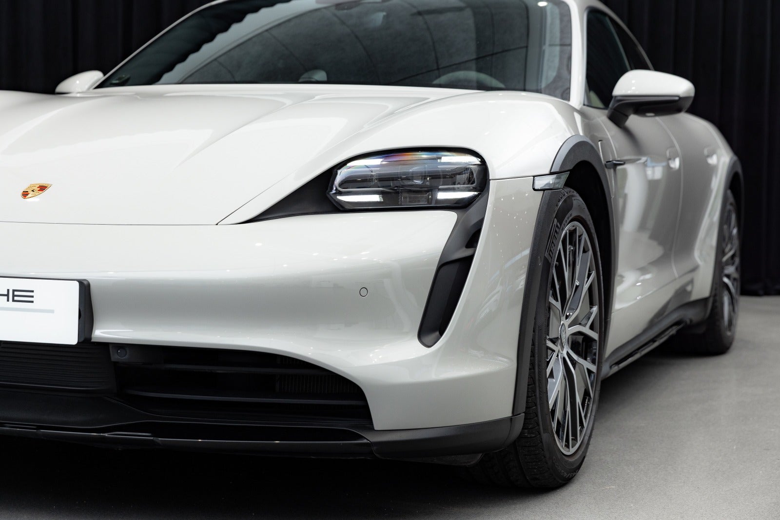 Gallery image 5 of 24