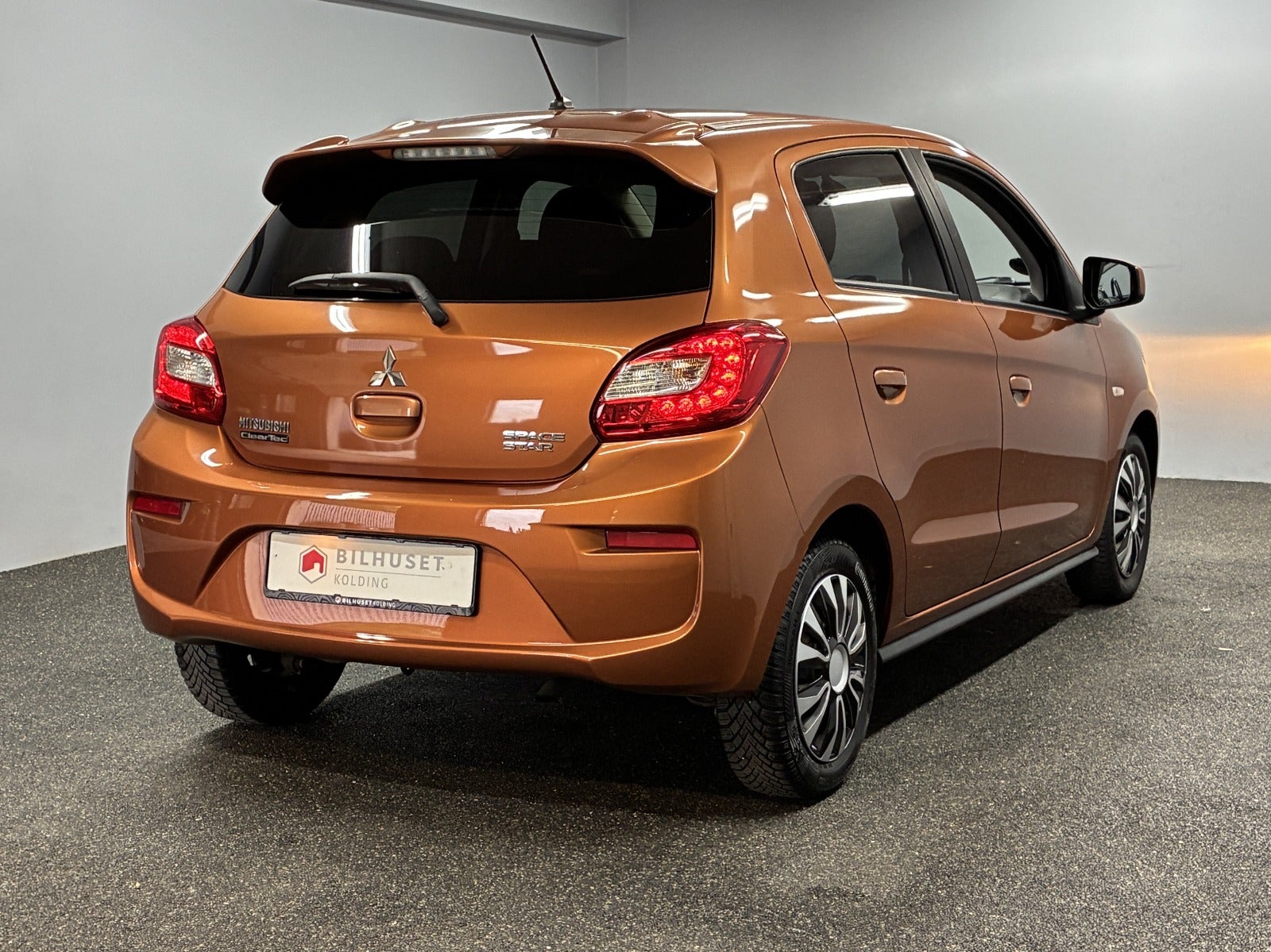 Billede af Mitsubishi Space Star 1,2 Anniversary Edition