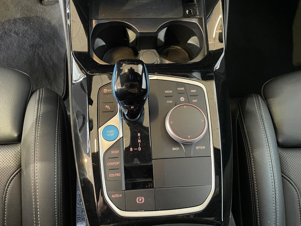 BMW iX3 Charged M-Sport