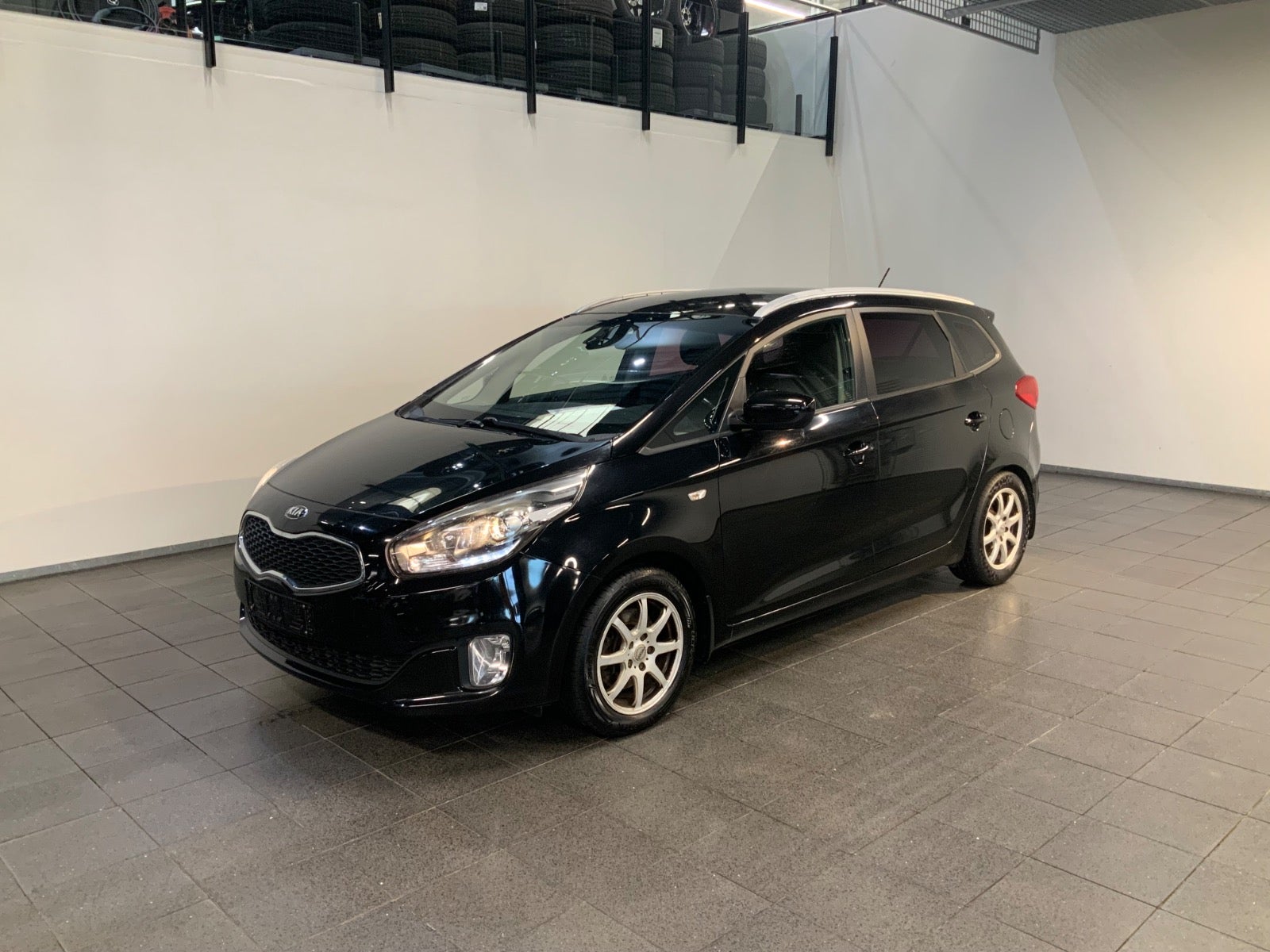 Kia Carens