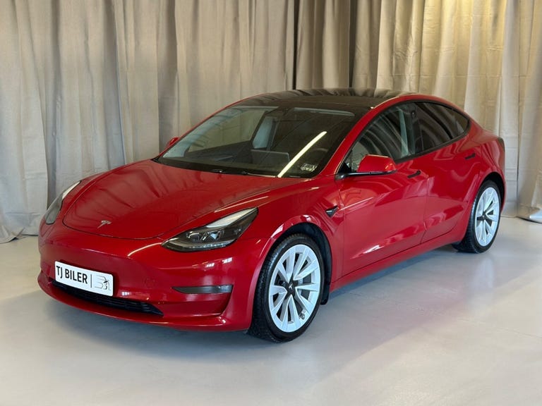 Tesla Model 3 Long Range AWD