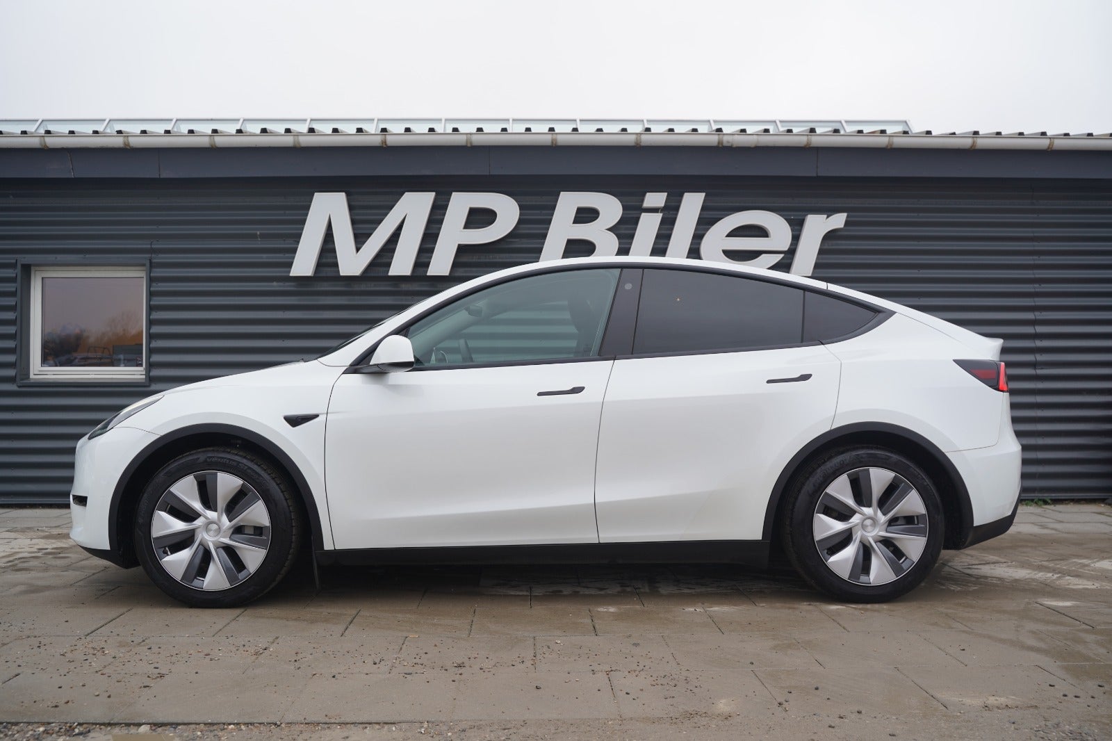 Billede af Tesla Model Y  RWD