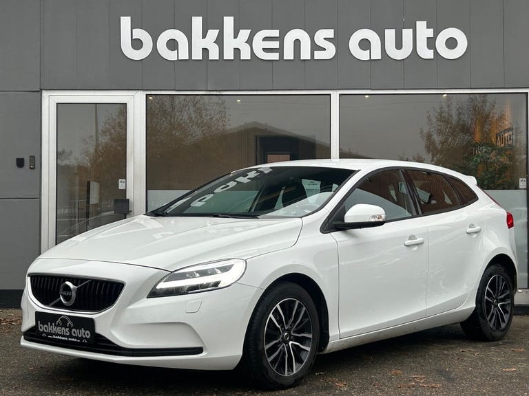 Volvo V40 T3 152 Momentum