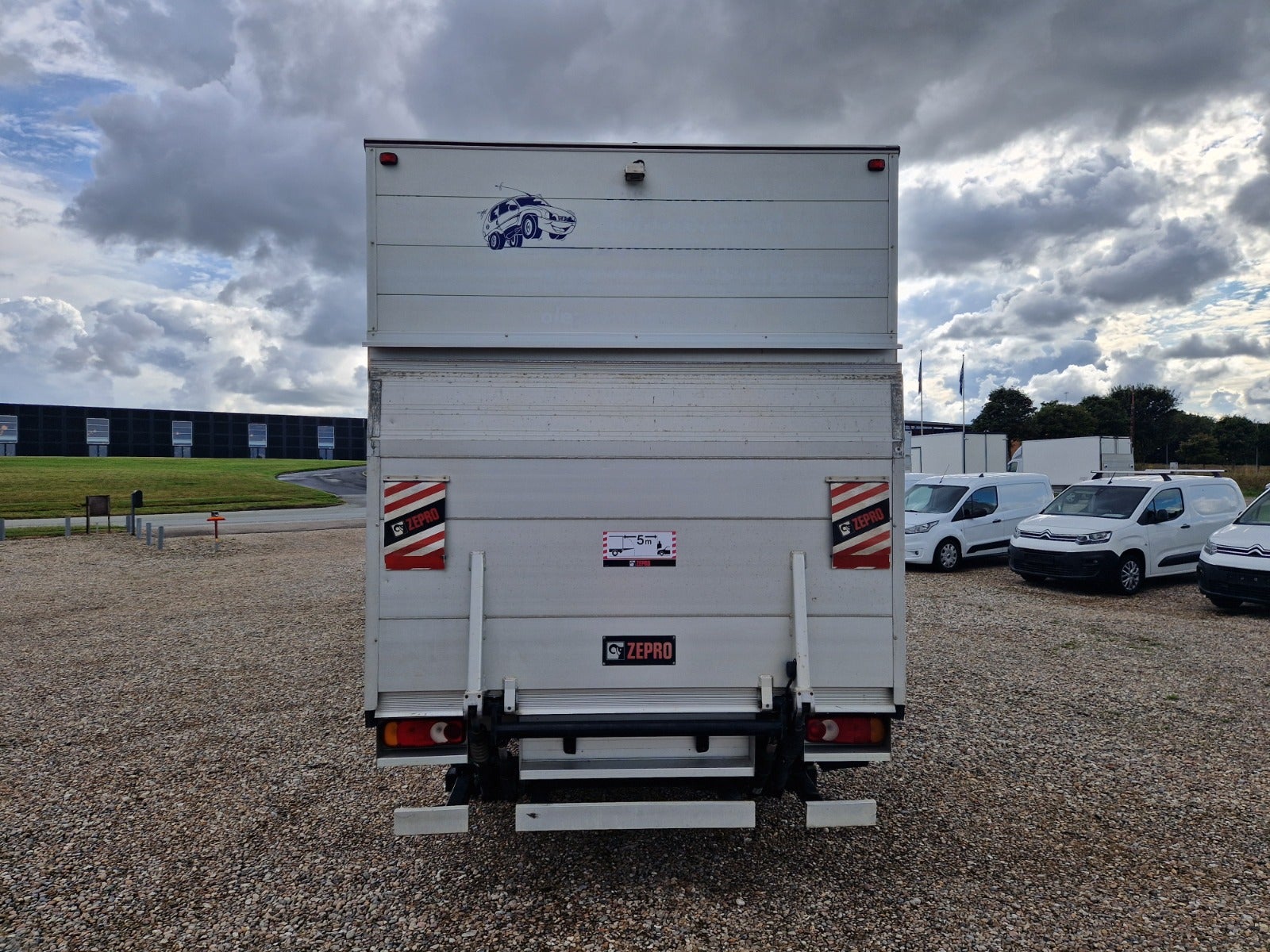 Billede af Renault Master IV T35 2,3 dCi 180 L2 Alukasse m/lift