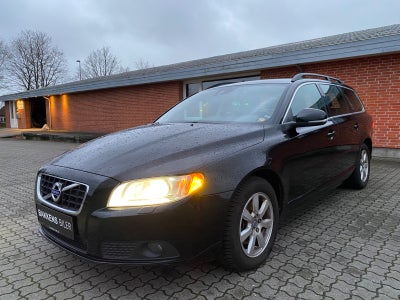 Volvo V70 2,0 D3 136 Momentum 5d