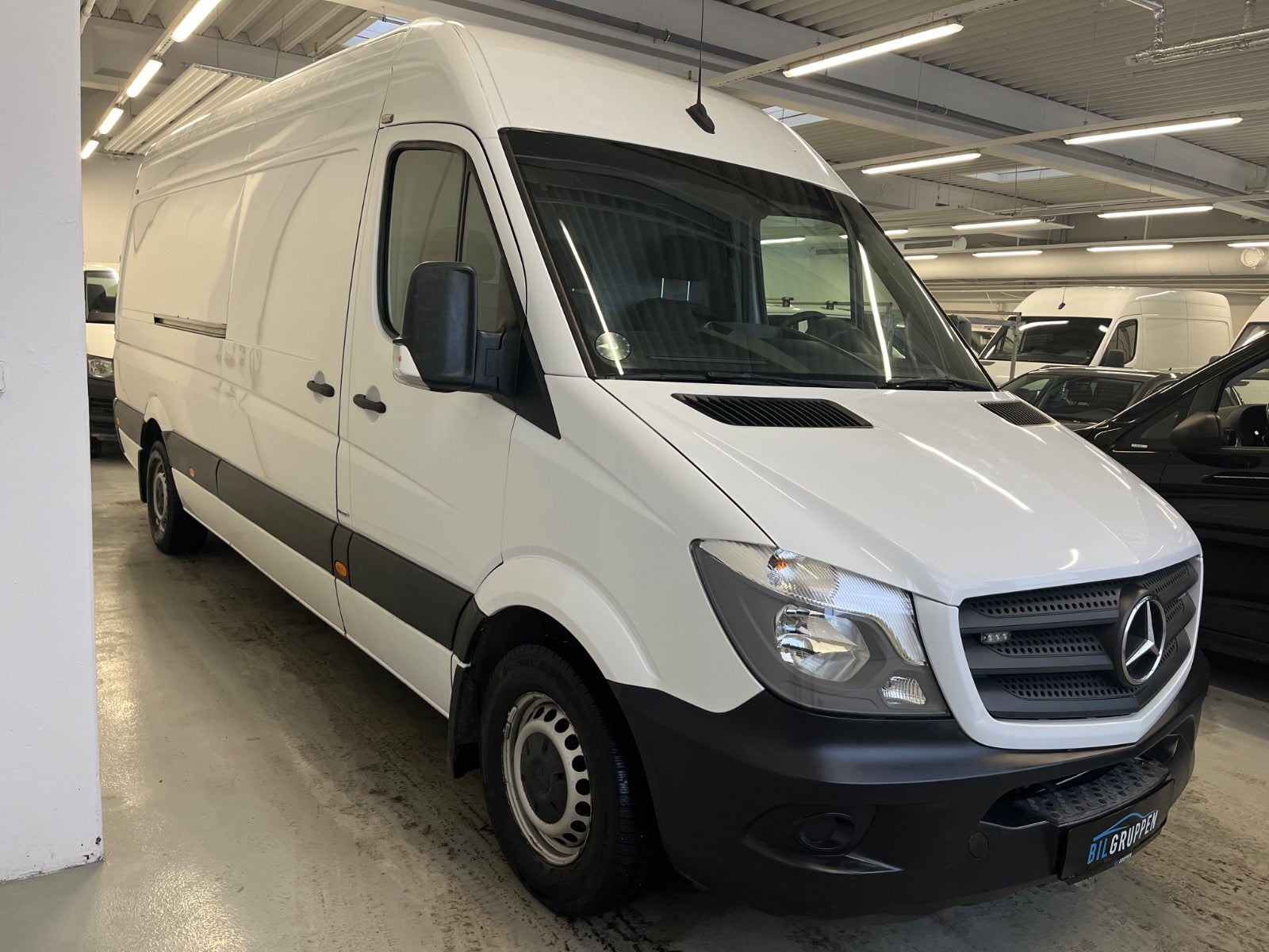 Billede af Mercedes Sprinter 319 3,0 CDi R3 Kassevogn aut.
