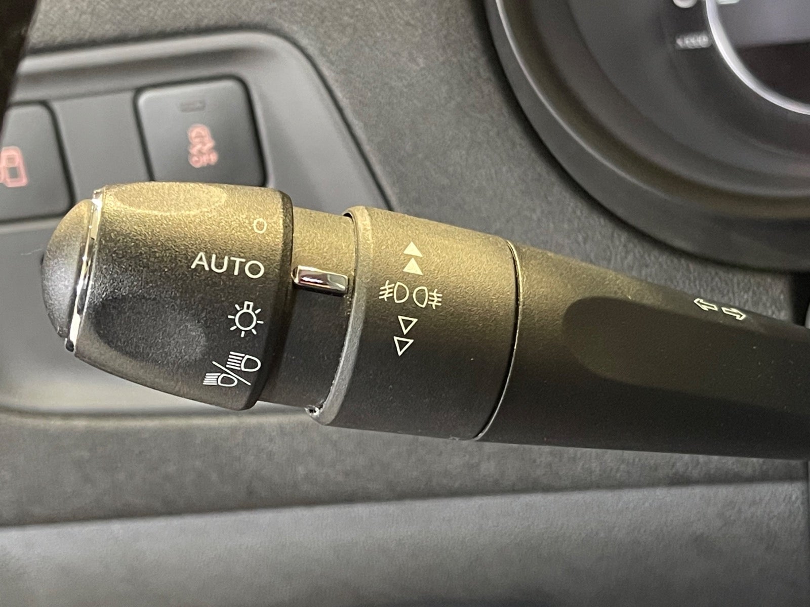 Billede af Citroën C4 1,6 BlueHDi 100 Attraction