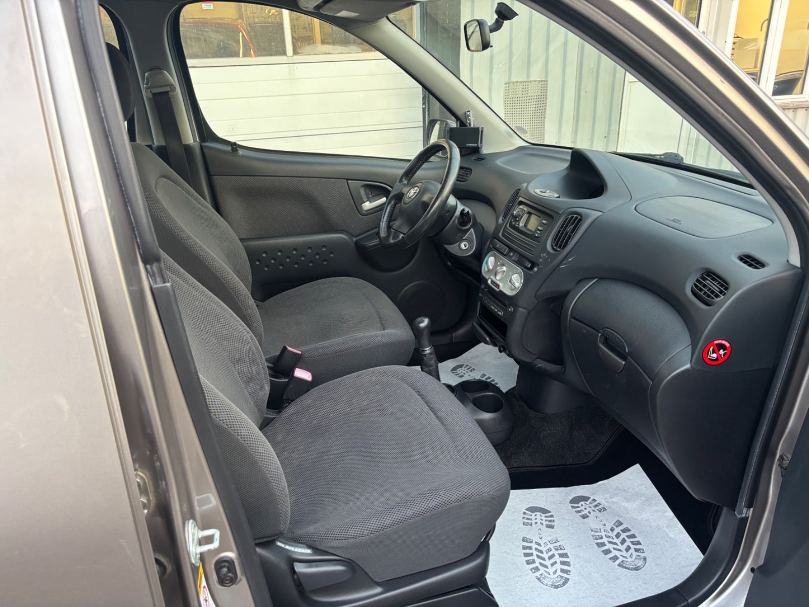 Toyota Yaris Verso Terra