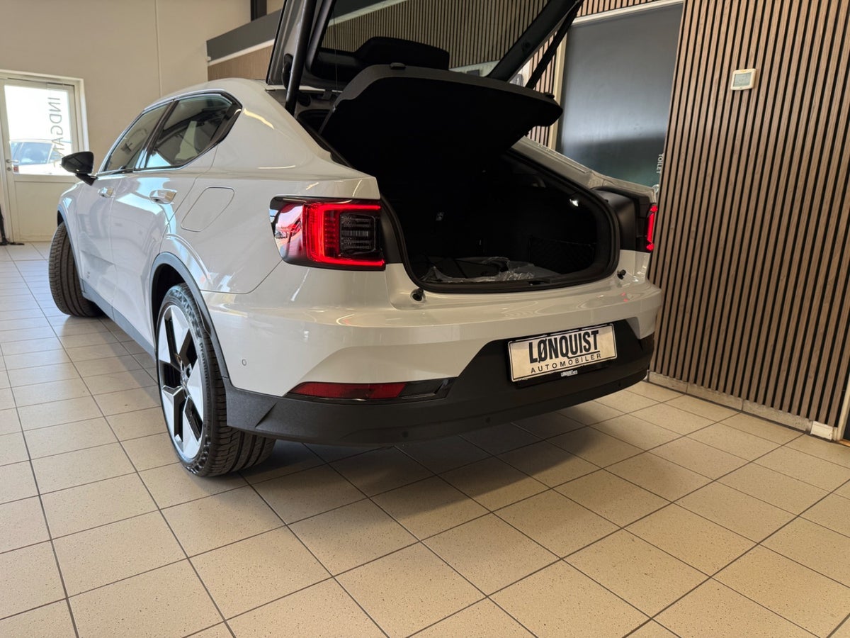 Polestar 2 Long Range AWD Polestar 2 Long Range AWD