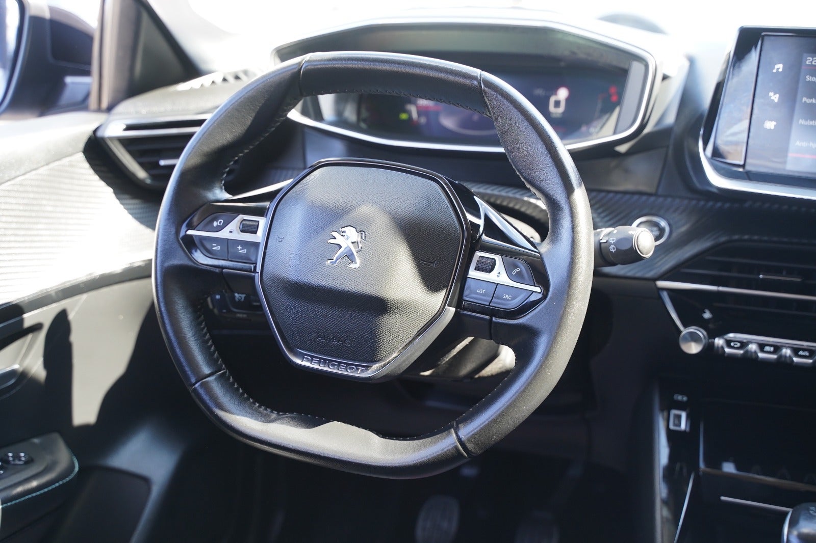 Billede af Peugeot 208 1,5 BlueHDi 100 Allure Pack