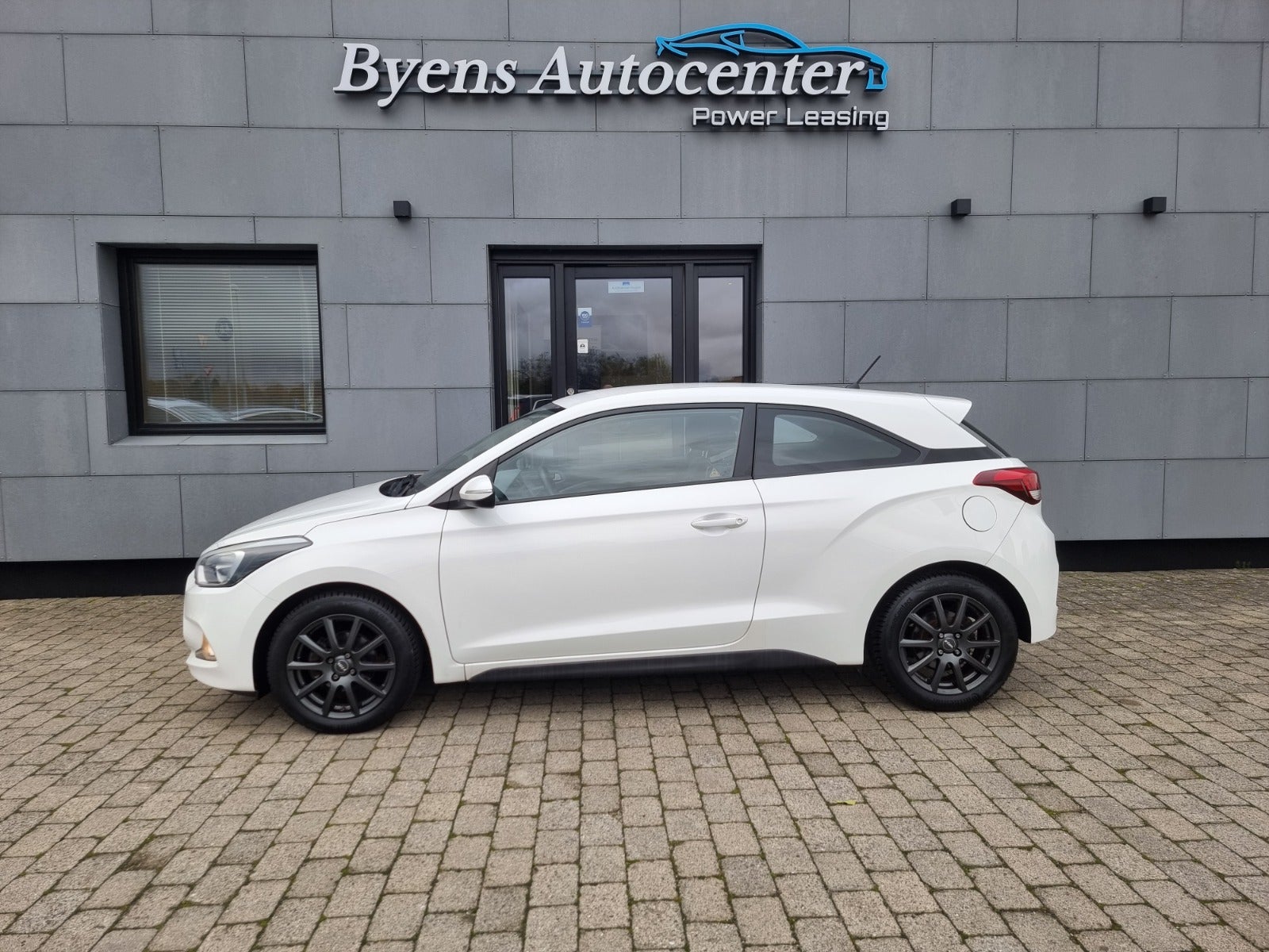 Hyundai i20 Coupé 2017