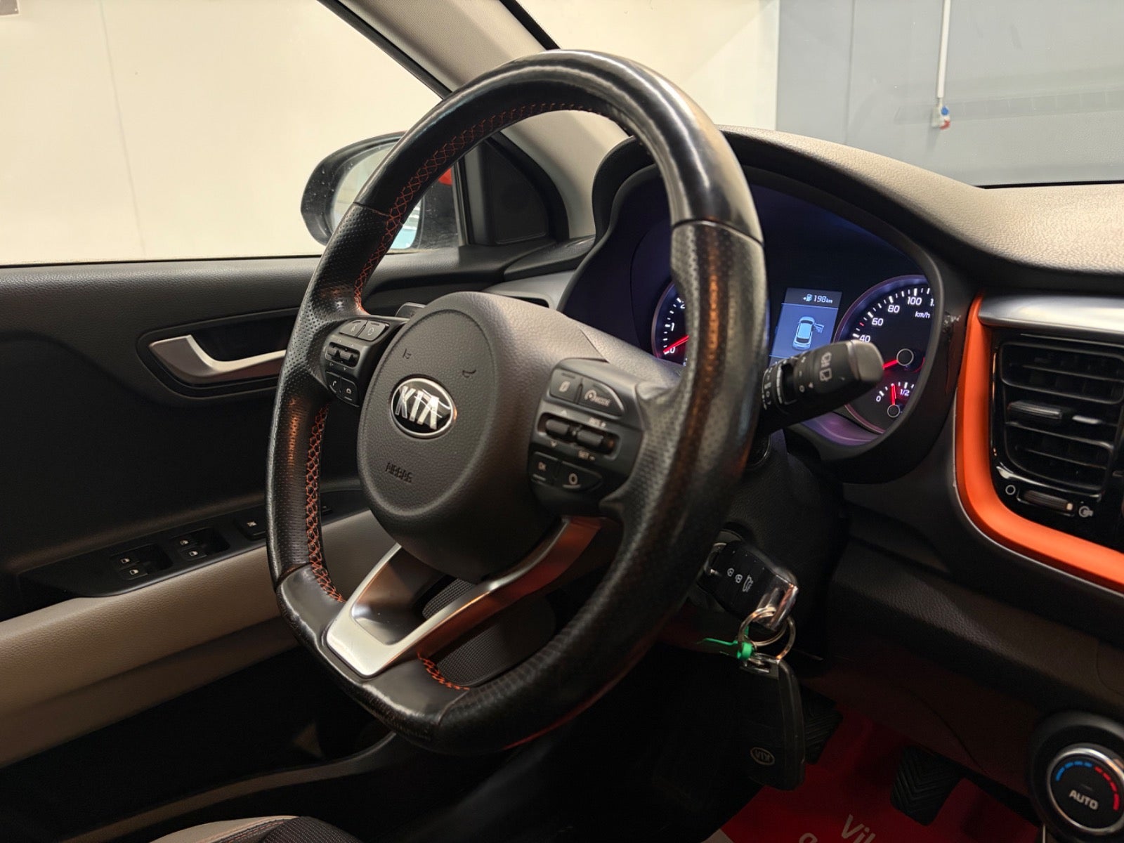 Billede af Kia Stonic 1,0 T-GDi Attraction+