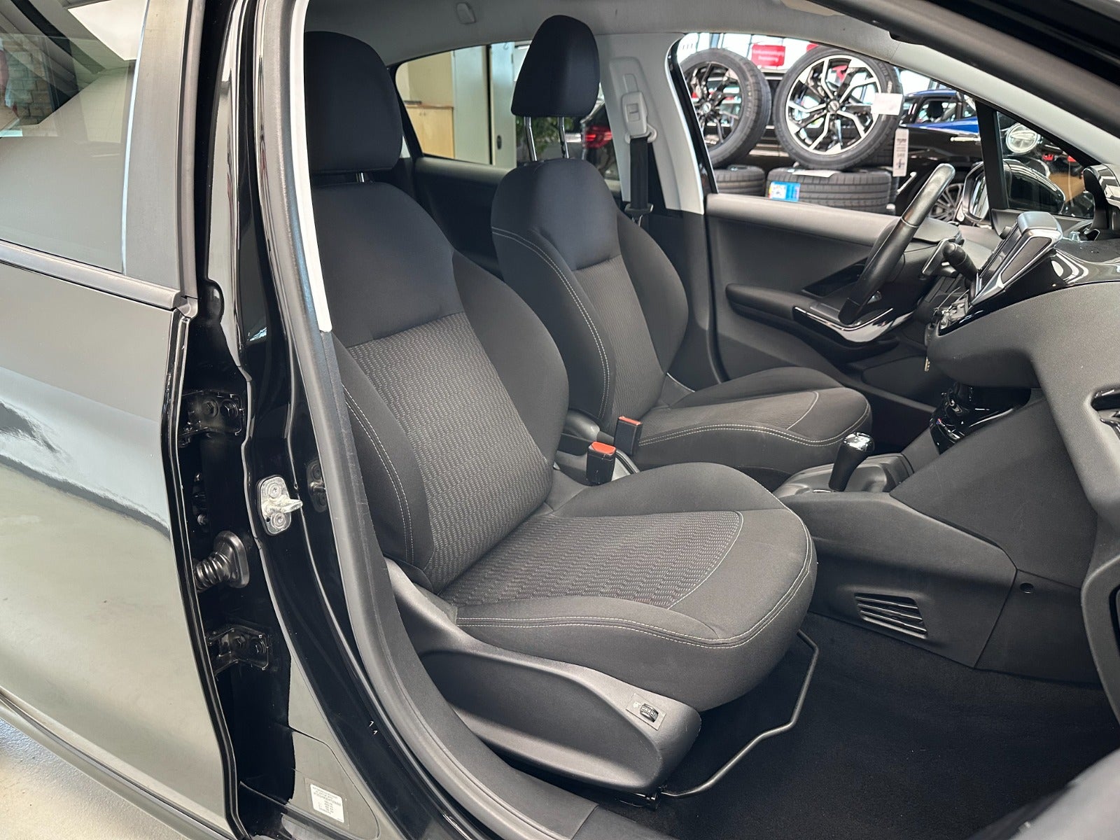 Billede af Peugeot 208 1,2 e-VTi 82 Active ESG